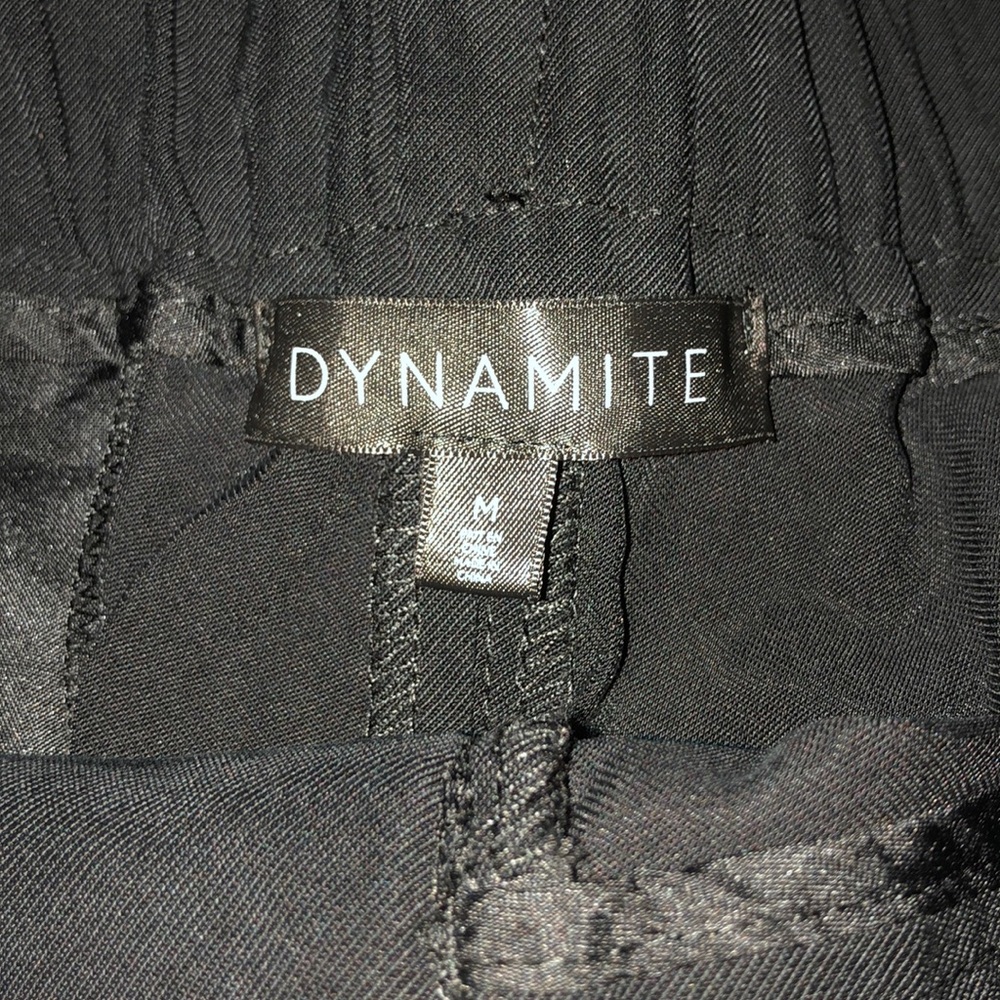 Shorts - Picture 5 of 6
